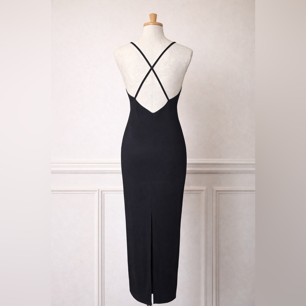 Elegant Black Strappy Back Bodycon Maxi Dress